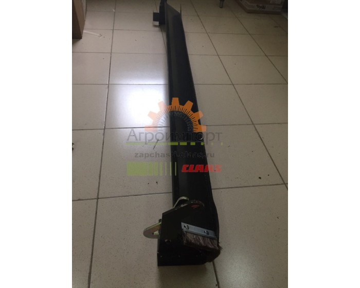 Лоток камнеуловитель 000752566.0 CLAAS LEXION Лоток камнеуловитель 000752566.0 CLAAS LEXION