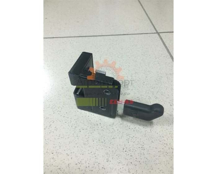 7700035163 Claas ЗАМОЧНАЯ СКВАЖИНА 7700035163 Claas ЗАМОЧНАЯ СКВАЖИНА