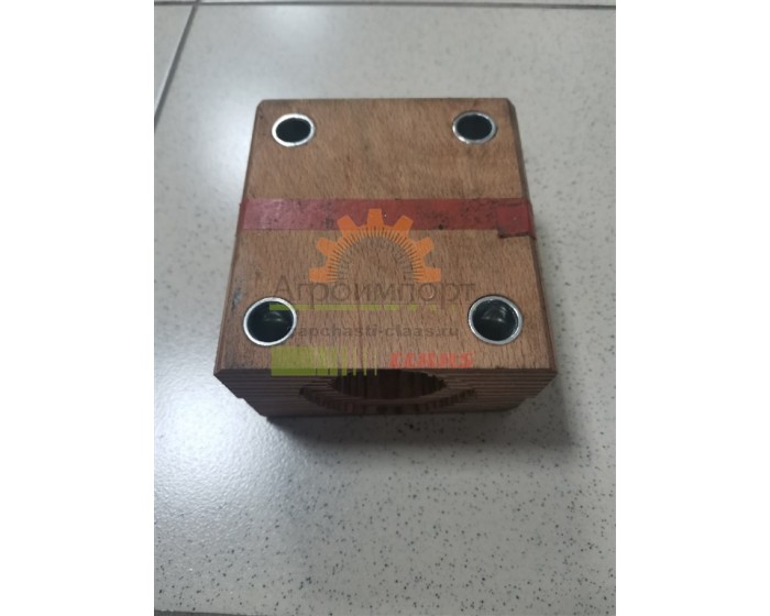 0006782390 CLAAS Деревянный подшипник соломотряса ПОЛОВИНА ПОДШИПНИКА (D=40mm) 0006782390 CLAAS Деревянный подшипник соломотряса ПОЛОВИНА ПОДШИПНИКА (D=40mm)
